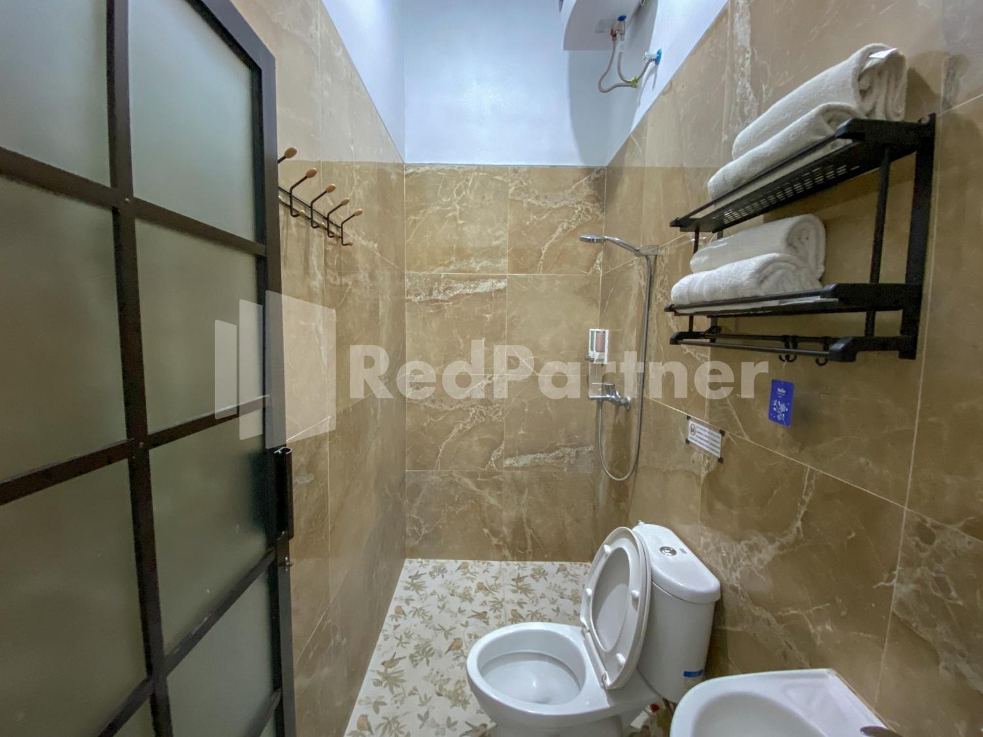 ホテル House N Coffee 55 Temanggung Redpartner エクステリア 写真